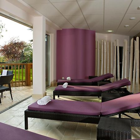 Logis Hotel Parenthese, Restaurant & Spa Chille Bagian luar foto