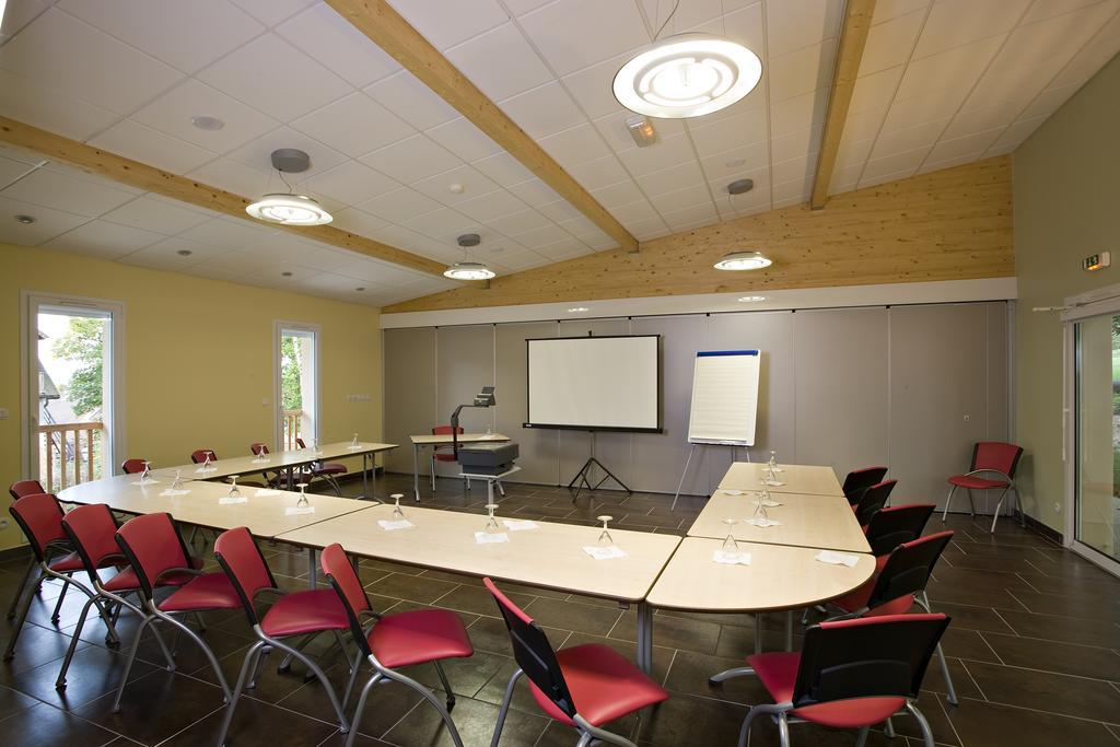 Logis Hotel Parenthese, Restaurant & Spa Chille Bagian luar foto