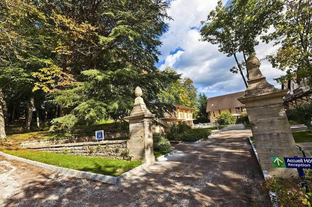 Logis Hotel Parenthese, Restaurant & Spa Chille Bagian luar foto